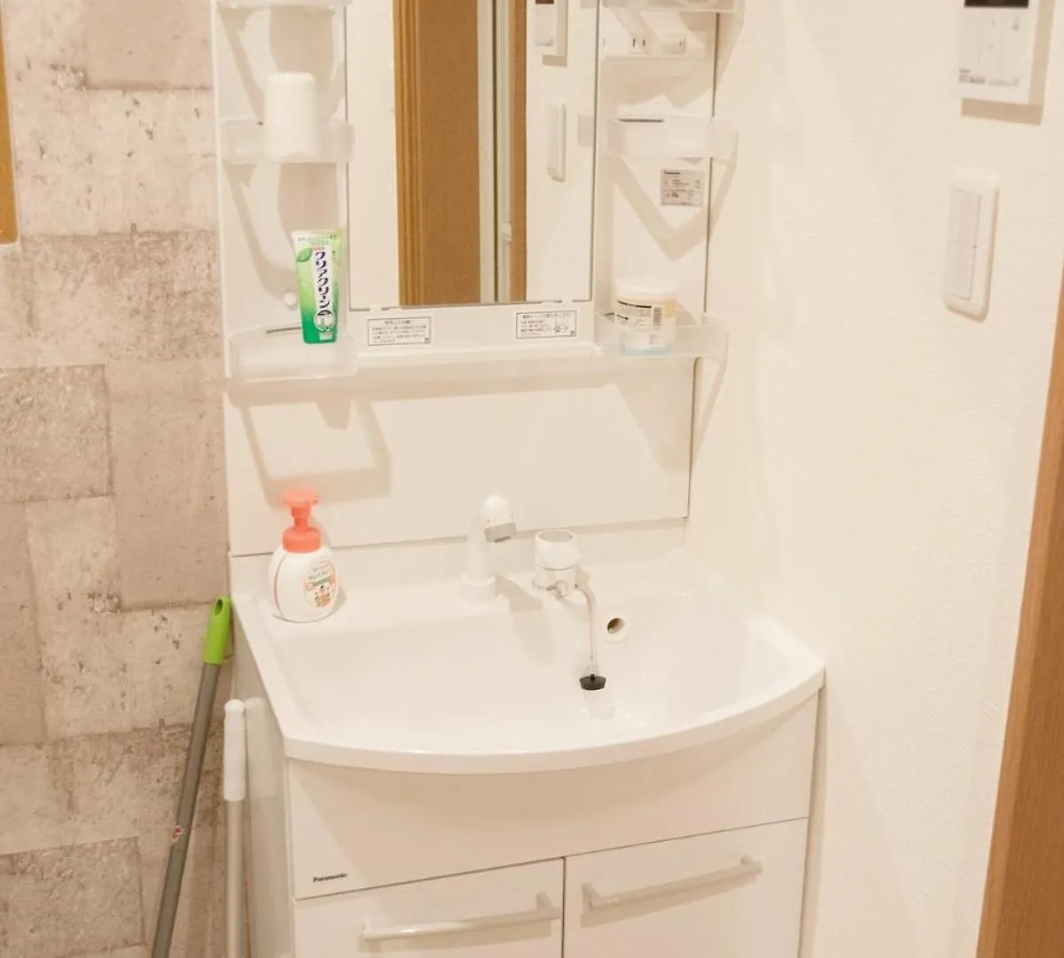 Vakantiehuis Osaka Tengachaya 2Min-Sta 2Stop-Namba 8Ppl House Lingpiao Japan