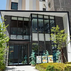 Grids Premium Namba אוסקה